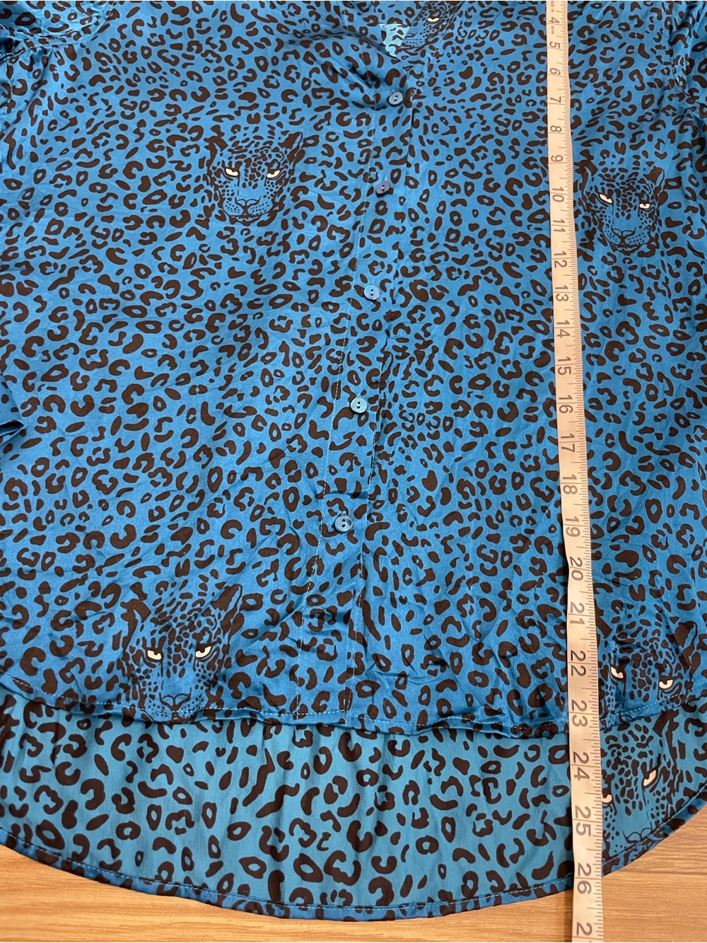 L’Agence 100% Silk Tyler Blue Leopard Print Button Front Blouse - Picture 9 of 11